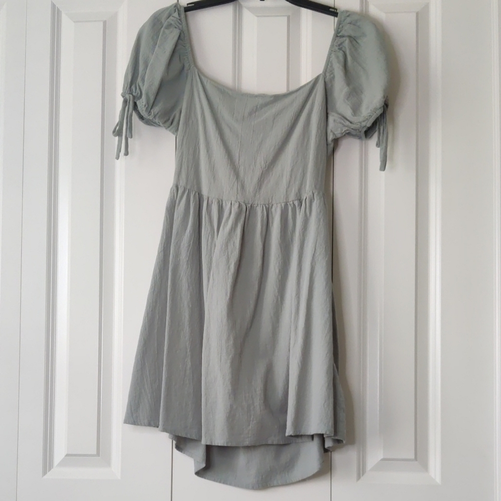 Stylish Green Puff Sleeve Dress